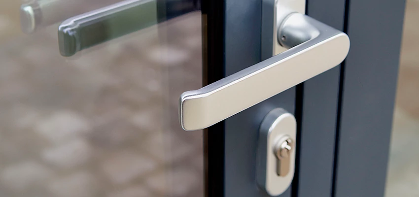 Broken Door Lock Cylinder Repair in Montebello, California